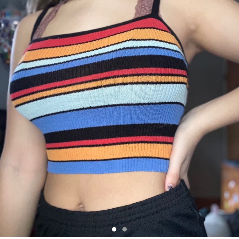 cropped tank top